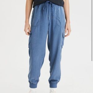 American eagle cargo pocket jogger